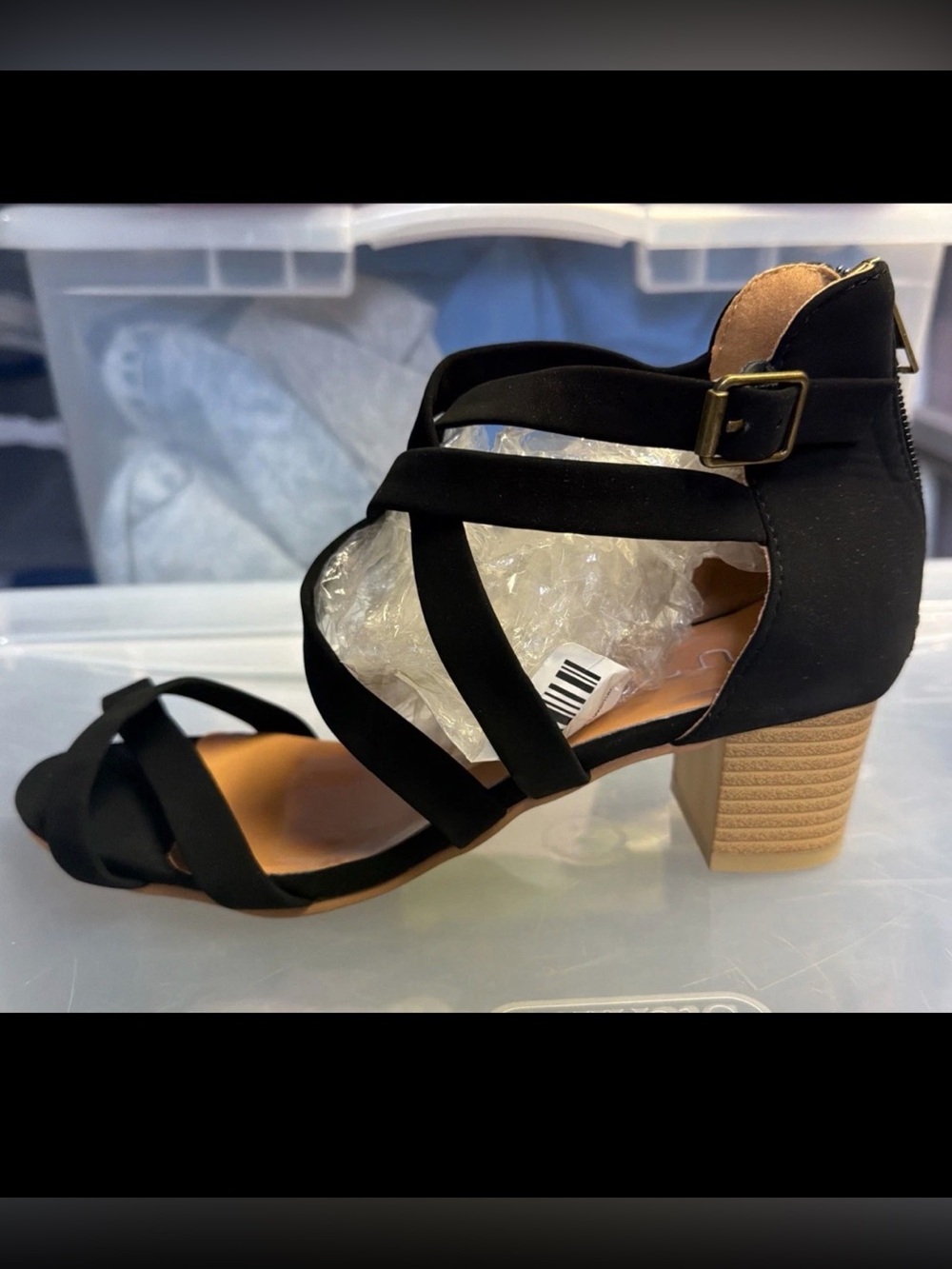 Yasirun Women’s Black Cross Strap Block Heel Sandals PU Suede Size 7 M US